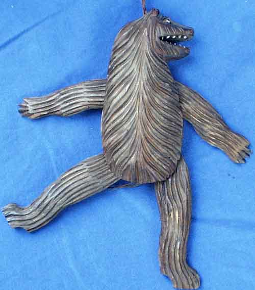 Orso giocattolo - Beer als Hampelmann - holzgeschnitzt - woodcarved bear
